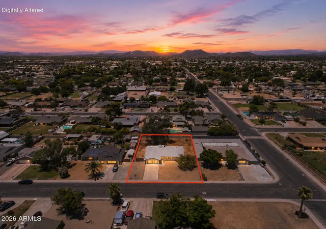 Photo 2 of Single family home for sale at 5312 W Beck Ln, Glendale, AZ 85306 | MLS# 7058050 | Listing updated on 2026-08-21