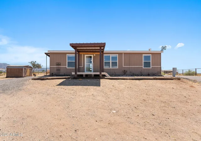 2nd image of 27565 S Clydesdale Ave, Congress, AZ 85332 | MLS# 7053006