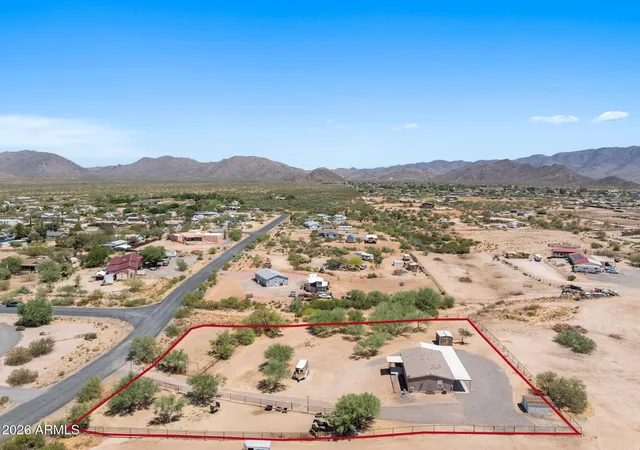 4th image of 27565 S Clydesdale Ave, Congress, AZ 85332 | MLS# 7053006