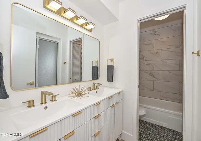 Photo 3 of Single family home for sale at 1701 N Miller Rd, Scottsdale, AZ 85257 | MLS# 7056076 | Listing updated on 2026-09-18