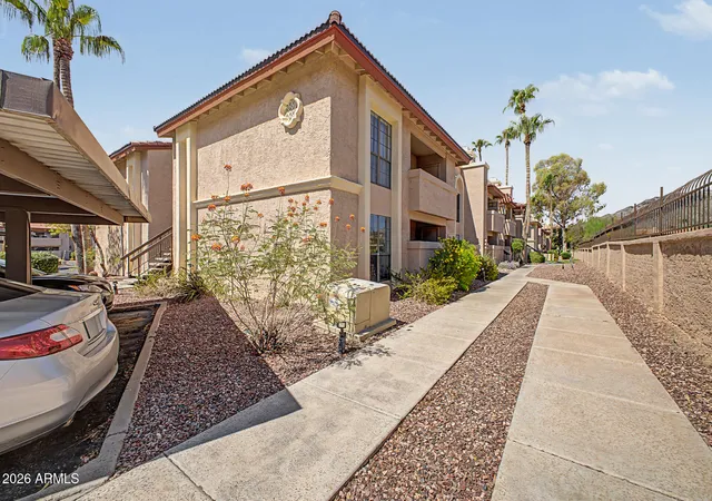 2nd image of 10410 N Cave Creek Rd #1009, Phoenix, AZ 85020 | MLS# 7056263