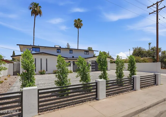 Photo 4 of Single family home for sale at 7625 N 39th Avenue, Phoenix, AZ 85051 | MLS# 7053084 | Listing updated on 2026-08-14