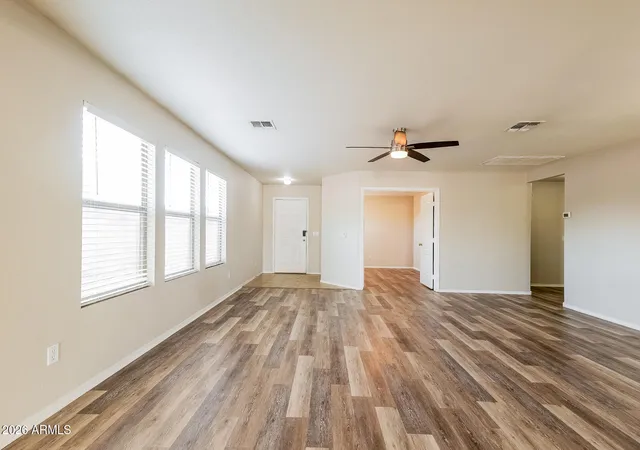 Photo 3 of Single family home for sale at 1877 N Greenway Ln, Casa Grande, AZ 85122 | MLS# 7053340 | Listing updated on 2026-10-30