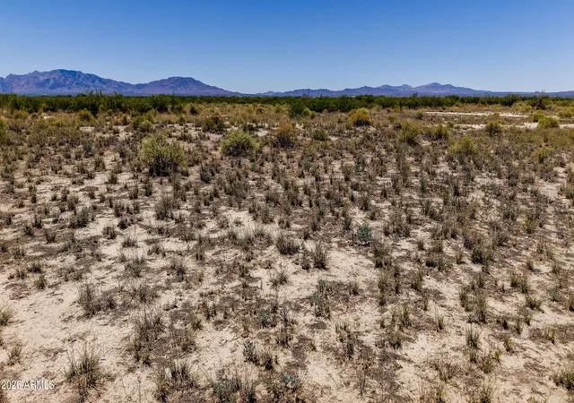Photo 1 of Land for sale at E1 S Hendrick Ln #E-1, Willcox, AZ 85643 | MLS# 7053093 | Listing updated on 2026-09-13