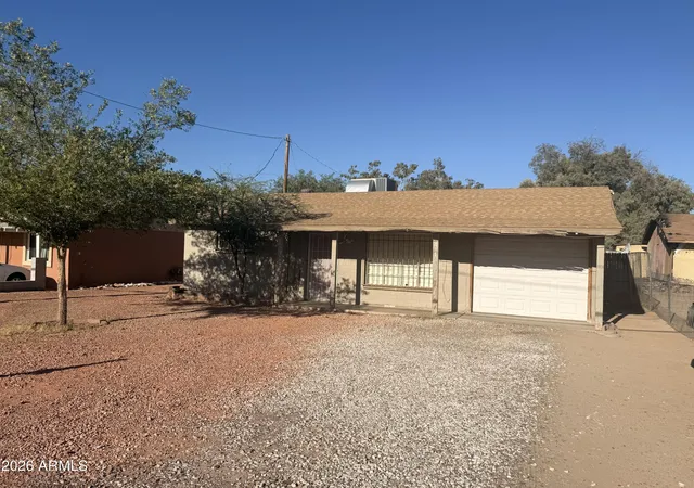 Homes for sale in Phoenix, AZ | 5431 S 5Th St, Phoenix, AZ 85040 | MLS# 7053114