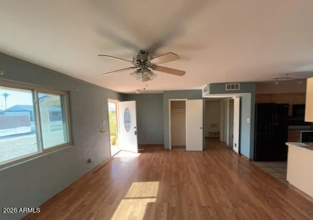 2nd image of 11829 N Cherry Hills Dr E, Sun City, AZ 85351 | MLS# 7053133