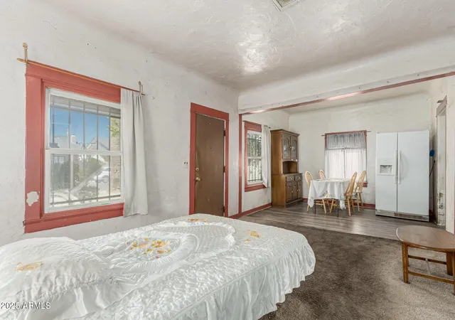 Photo 3 of Sale Pending at 1029 E Mckinley St, Phoenix, AZ 85006 | MLS# 7053138 | Listing updated on 2026-09-19