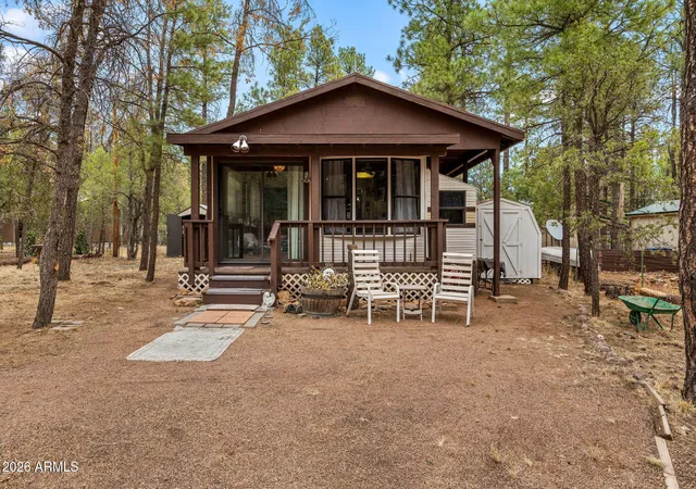 Homes for sale in Overgaard, AZ | 2164 S Woods Dr, Overgaard, AZ 85933 | MLS# 7053152