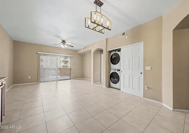 Homes for sale in Phoenix, AZ | 920 E Devonshire Ave #2024, Phoenix, AZ 85014 | MLS# 7053951