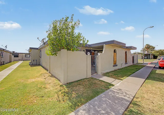 Photo 3 of Townhouse for sale at 830 S Dobson Rd #11, Mesa, AZ 85202 | MLS# 7059131 | Listing updated on 2026-09-18