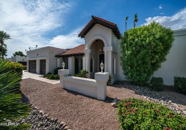 Photo 3 of Single family home for sale at 5468 E Lupine Ave, Scottsdale, AZ 85254 | MLS# 7063555 | Listing updated on 2026-08-11