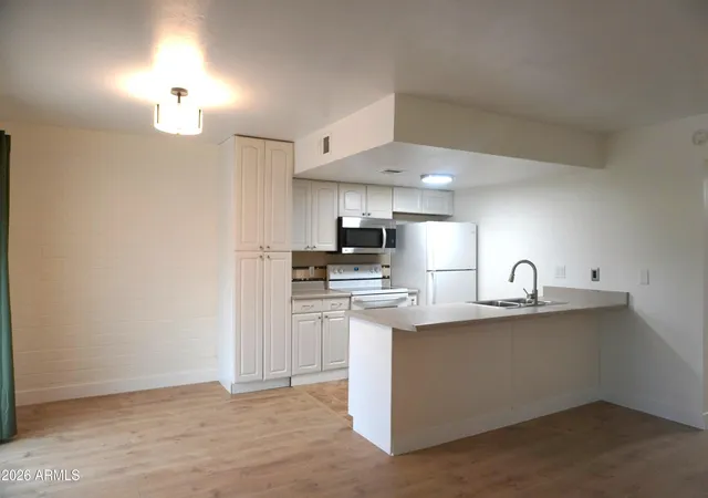 Photo 4 of Townhouse for sale at 8558 E Portland St, Scottsdale, AZ 85257 | MLS# 7058387 | Listing updated on 2026-08-18