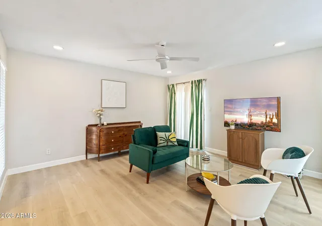 Photo 3 of Townhouse for sale at 2 W Georgia Ave #9, Phoenix, AZ 85013 | MLS# 7054236 | Listing updated on 2026-09-02