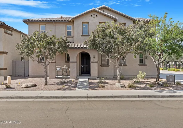 Photo 2 of Single family home for sale at 146 E Bluejay Dr, Chandler, AZ 85286 | MLS# 7053196 | Listing updated on 2026-09-03