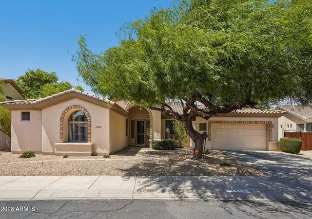 Photo 3 of Single family home for sale at 14450 W Avalon Dr, Goodyear, AZ 85395 | MLS# 7054918 | Listing updated on 2026-09-11