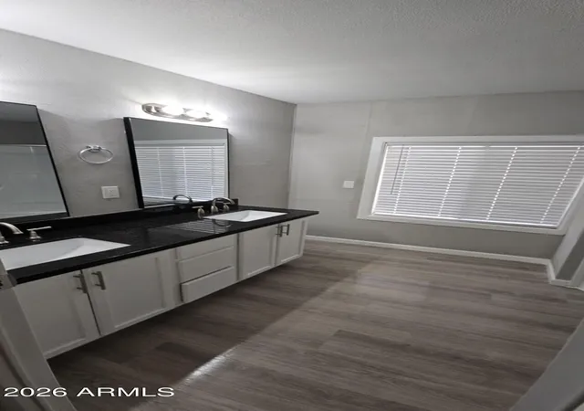 Photo 3 of Manufactured home for sale at 120 N Val Vista Dr #139, Mesa, AZ 85213 | MLS# 7053323 | Listing updated on 2026-08-11