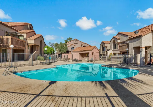 28th image of 700 E Mesquite Cir #N226, Tempe, AZ 85288 | MLS# 7055591