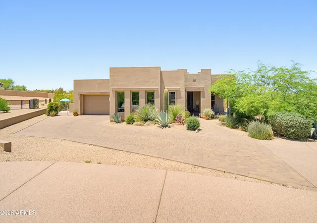 Photo 3 of Single family home for sale at 37087 NE Greythorn Cir, Carefree, AZ 85377 | MLS# 7054040 | Listing updated on 2026-09-20