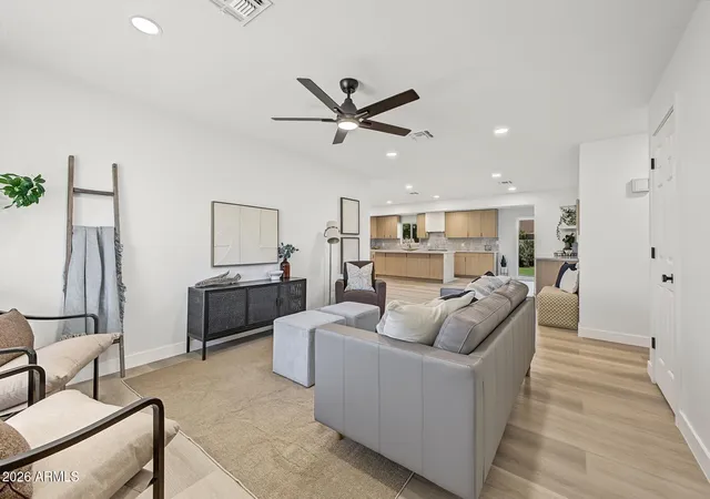 Photo 1 of Single family home for sale at 3440 E Sunnyside Dr, Phoenix, AZ 85028 | MLS# 7053774 | Listing updated on 2026-10-28