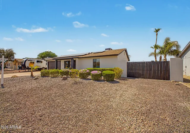 Photo 3 of Single family home for sale at 3440 E Sunnyside Dr, Phoenix, AZ 85028 | MLS# 7053774 | Listing updated on 2026-09-11