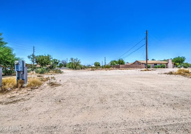 Photo 2 of Land for sale at 415 N Crismon Rd, Mesa, AZ 85207 | MLS# 7053676 | Listing updated on 2026-07-15