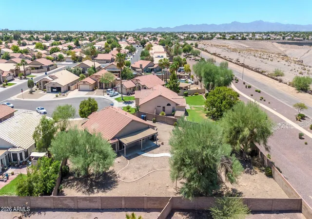 Photo 4 of Sale Pending at 2715 N 122nd Drive, Avondale, AZ 85392 | MLS# 7062373 | Listing updated on 2026-10-09