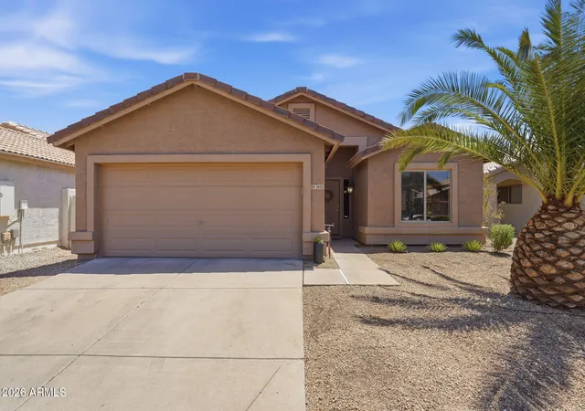 1st image of 2615 E Beautiful Ln, Phoenix, AZ 85042 | MLS# 7053411