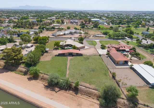Photo 4 of Single family home for sale at 284 S 162nd Street, Gilbert, AZ 85296 | MLS# 7057487 | Listing updated on 2026-08-27
