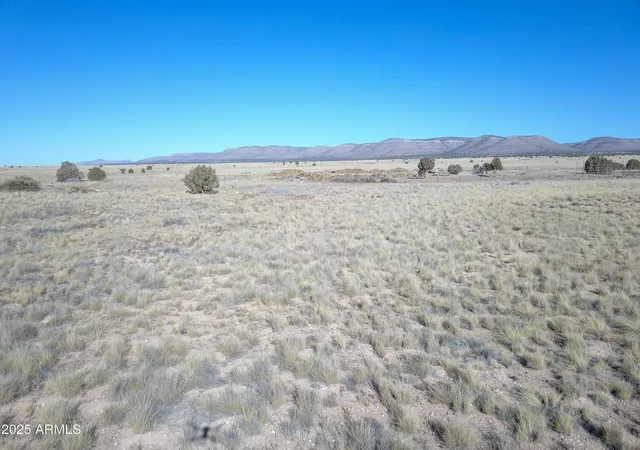 32nd image of 085c W Malapai Rd #88, Paulden, AZ 86334 | MLS# 7056262