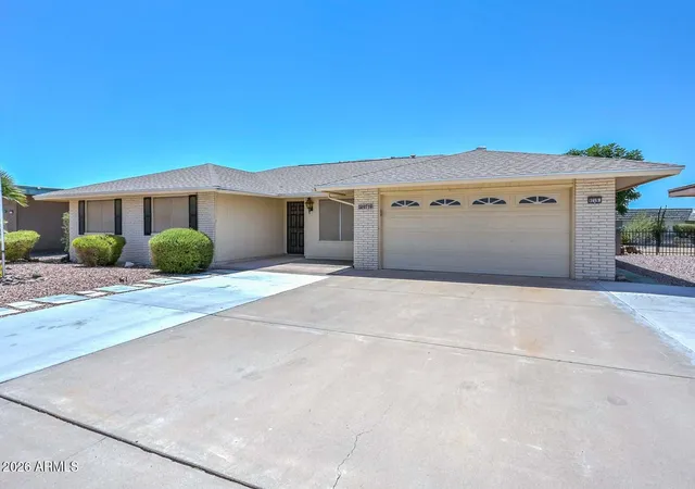 Photo 1 of Sale Pending at 9719 W Newport Dr, Sun City, AZ 85351 | MLS# 7053457 | Listing updated on 2026-09-18
