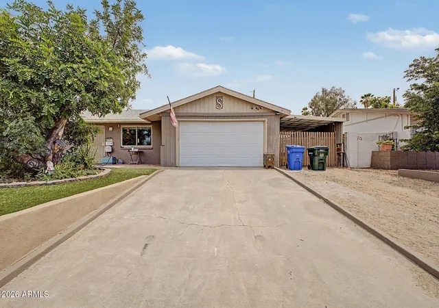 Photo 1 of Sale Pending at 2207 E Acoma Dr, Phoenix, AZ 85022 | MLS# 7053448 | Listing updated on 2026-08-31