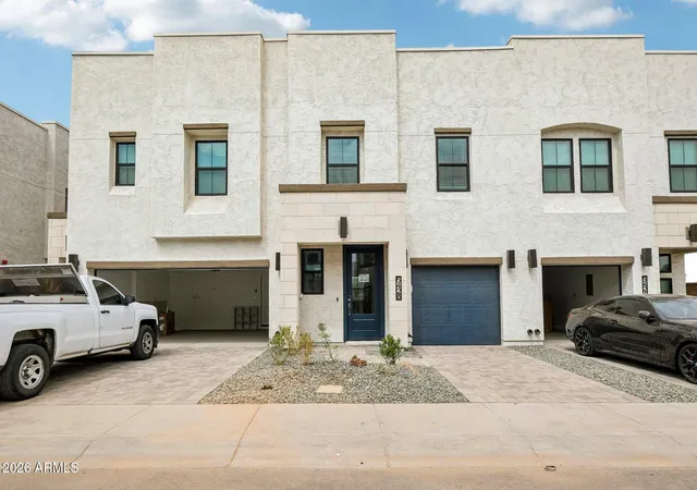 Photo 1 of Sale Pending at 5428 S 35th Way, Phoenix, AZ 85040 | MLS# 7053470 | Listing updated on 2026-09-15