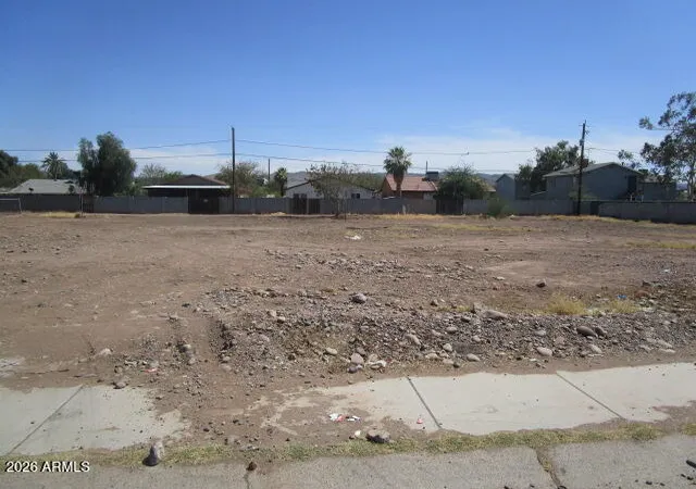 Photo 2 of Land for sale at 3149 E Mobile Ln #103 & 102, Phoenix, AZ 85040 | MLS# 7053761 | Listing updated on 2026-09-17
