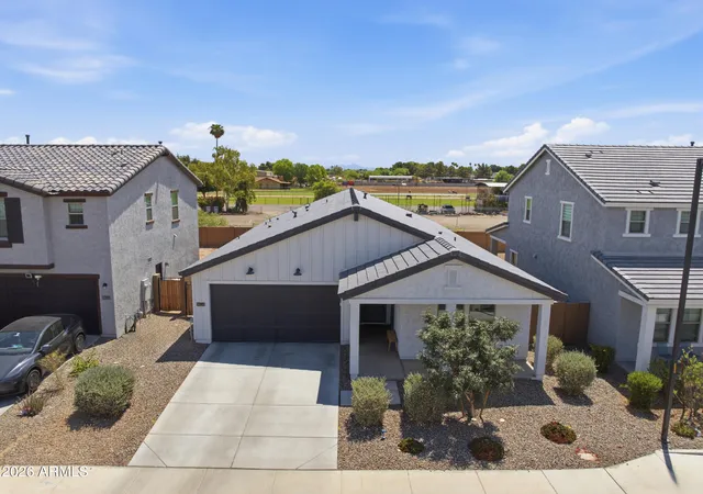 Photo 2 of Single family home for sale at 7909 N 86th Lane, Glendale, AZ 85305 | MLS# 7053644 | Listing updated on 2026-09-09