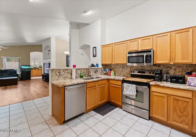 5th image of 12063 S 174Th Ave, Goodyear, AZ 85338 | MLS# 7058450