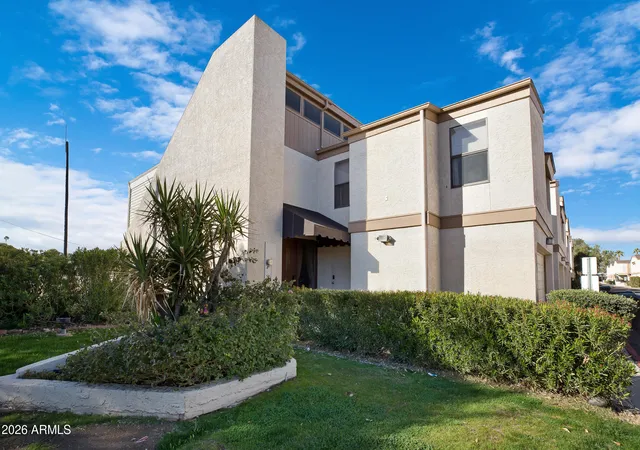 Photo 1 of Townhouse for sale at 6502 N 10th Place, Phoenix, AZ 85014 | MLS# 7053552 | Listing updated on 2026-09-12
