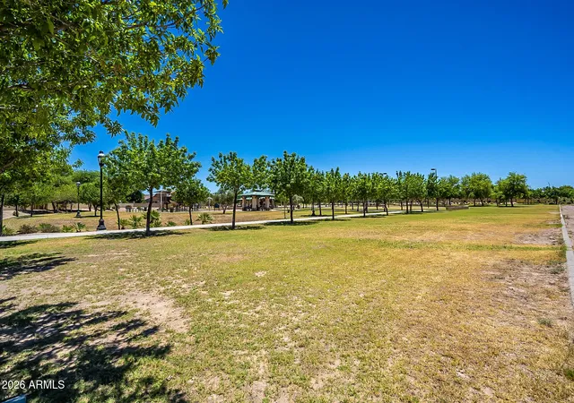 48th image of 8602 W Helen Ln, Glendale, AZ 85305 | MLS# 7066315