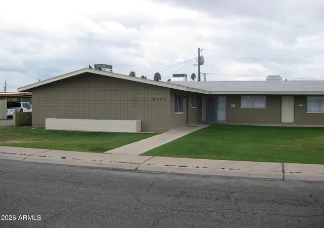 3rd image of 4349 W Keim Dr, Glendale, AZ 85301 | MLS# 7061203