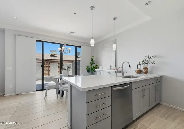 3rd image of 2740 E Roma Ave, Phoenix, AZ 85016 | MLS# 7058437