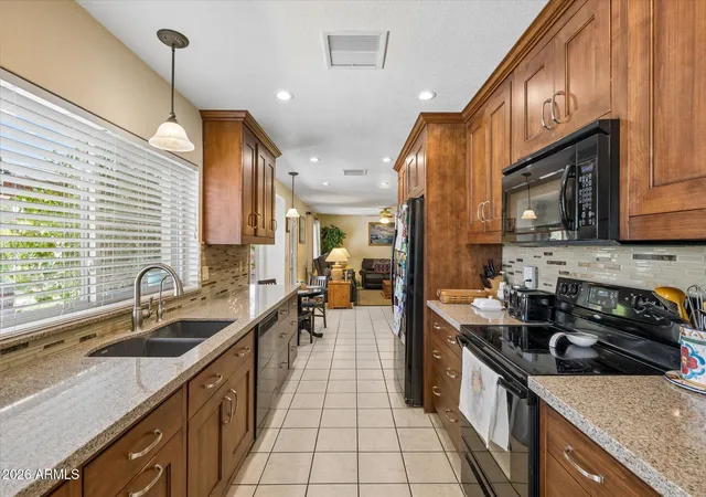Homes for sale in Glendale, AZ | 5809 W Purdue Ave, Glendale, AZ 85302 | MLS# 7053651