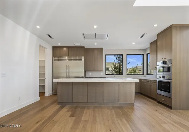 Photo 2 of Single family home for sale at 5929 N 14th Street, Phoenix, AZ 85014 | MLS# 7053563 | Listing updated on 2026-08-31