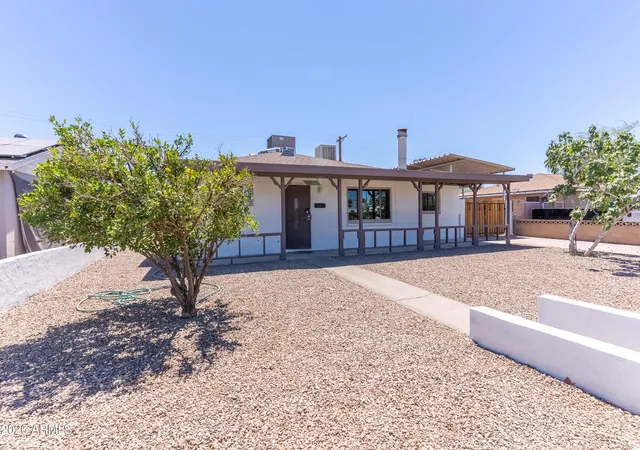 Photo 1 of Single family home for sale at 8815 N 31st Avenue, Phoenix, AZ 85051 | MLS# 7053598 | Listing updated on 2026-09-11