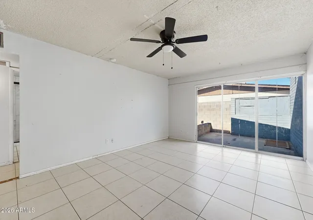 4th image of 7714 W Mitchell Dr, Phoenix, AZ 85033 | MLS# 7055521