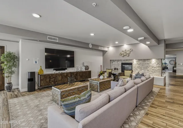 2nd image of 2511 W Queen Creek Rd --, Chandler, AZ 85248