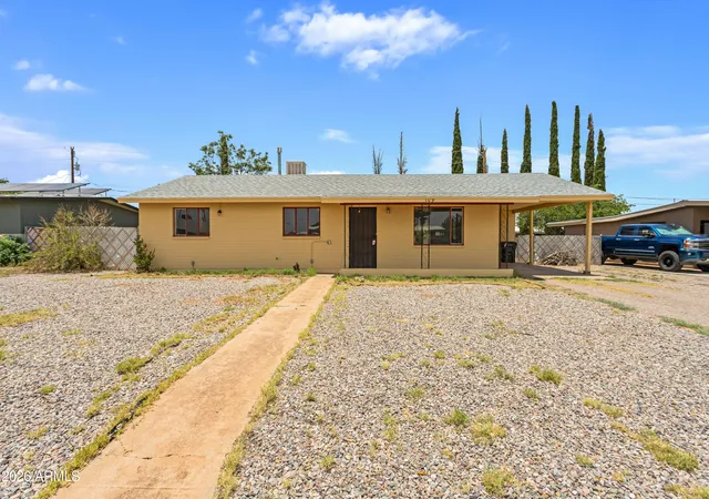 2nd image of 109 E Freihage Dr, Sierra Vista, AZ 85635 | MLS# 7054997