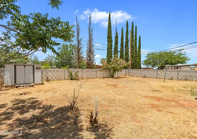 4th image of 109 E Freihage Dr, Sierra Vista, AZ 85635 | MLS# 7054997