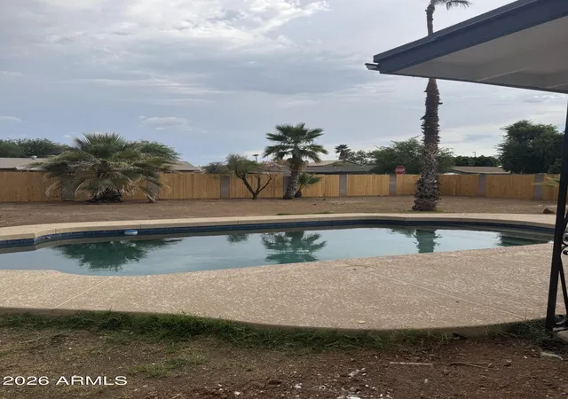 Photo 3 of Single family home for sale at 37 W Rawhide Ave, Gilbert, AZ 85233 | MLS# 7053733 | Listing updated on 2026-09-10