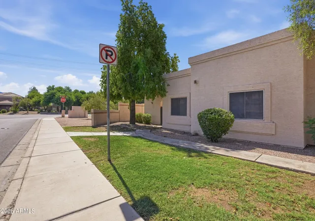 19th image of 2019 W Lemon Tree Pl #1102, Chandler, AZ 85224 | MLS# 7053711