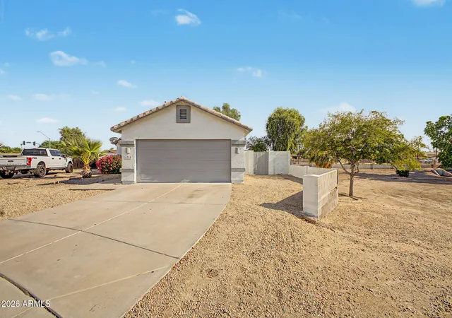 Photo 3 of Single family home for sale at 6715 W Marshall Ave, Glendale, AZ 85303 | MLS# 7054292 | Listing updated on 2026-09-13