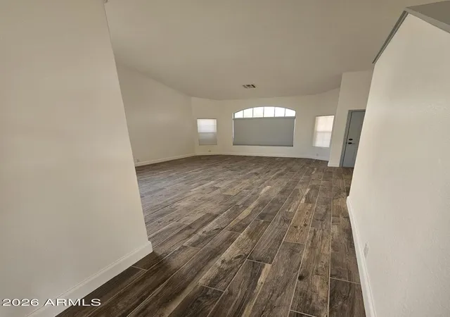 Photo 4 of Single family home for sale at 8002 W Stella Ave, Glendale, AZ 85303 | MLS# 7056162 | Listing updated on 2026-10-07